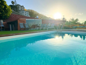 Sunset Banana Plantation House with sea views and private pool